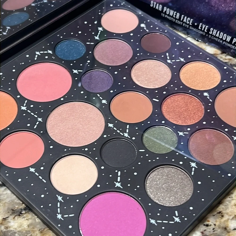 💕🌙Smashbox Cosmic Celebration Star Powder Face + Eye Palette
